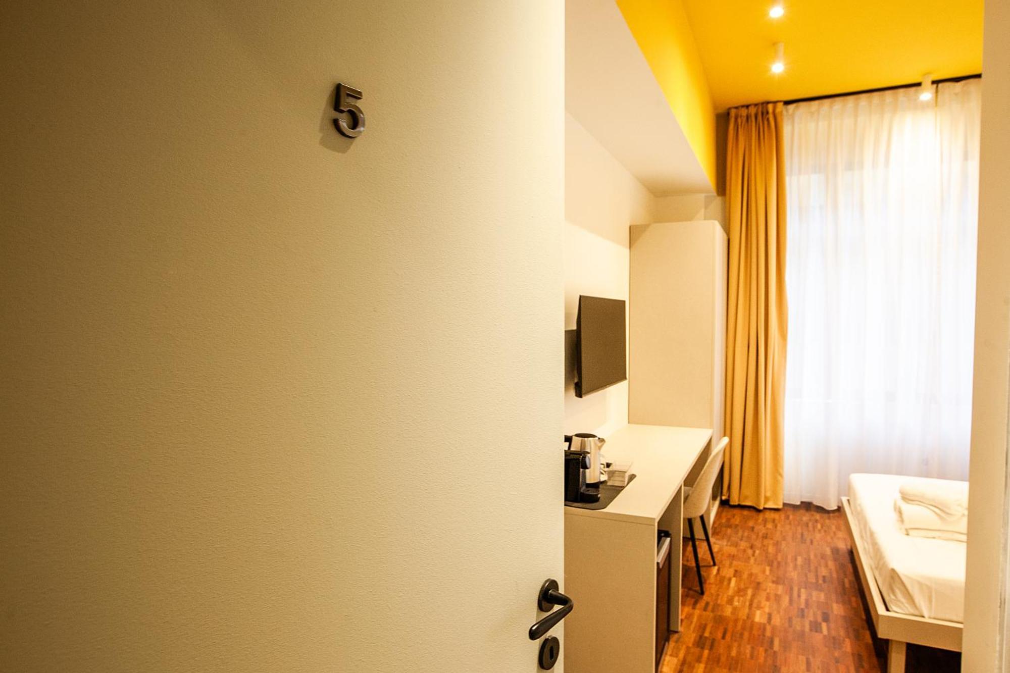Hotel Cvm 19 Milán Exteriér fotografie